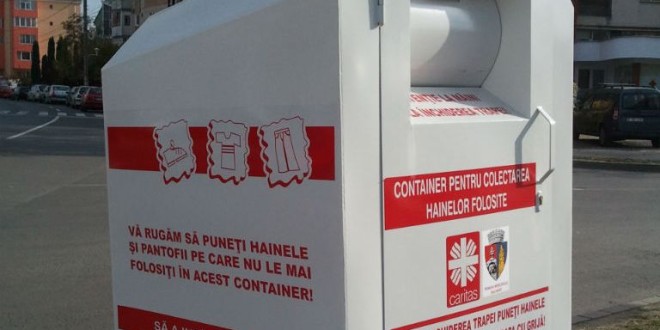 Un proiect Caritas în derulare: Containere speciale destinate colectării hainelor