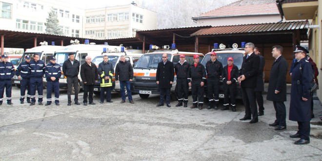 Ambulanţe vechi, neutilizate, predate de Serviciul de Ambulanţă către Servicii Voluntare pentru Situaţii de Urgenţă