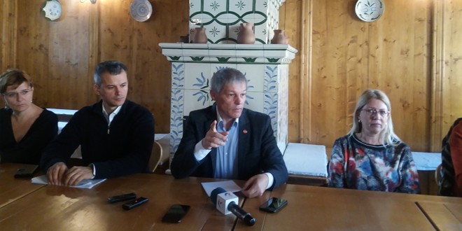 Dacian Cioloş (PLUS): „Starea actuală a României e una de deznădejde, dar şi o foarte mare oportunitate”