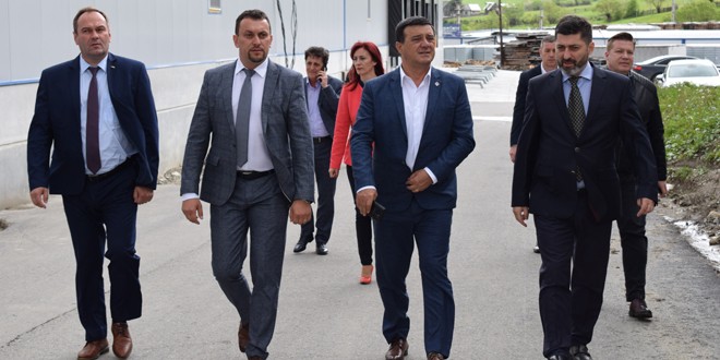 Ministrul Economiei, Niculae Bădălău, în vizită de lucru la Borsec şi Praid