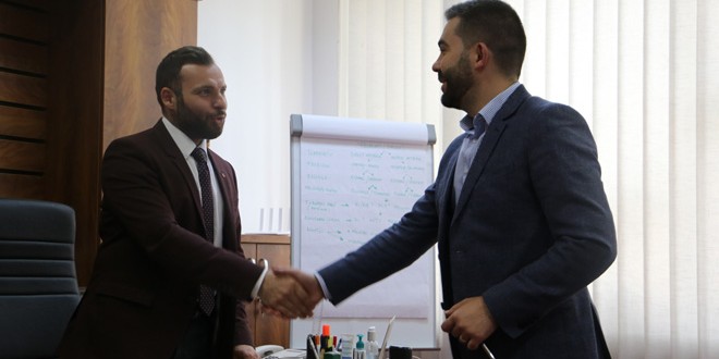 Parteneriate încheiate între CJ Harghita şi oraşele Bălan şi Cristuru Secuiesc pentru înfiinţarea de noi incubatoare de afaceri
