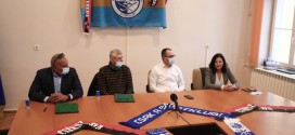 Cluburile de hochei şi fotbal din Miercurea Ciuc au primit câte 900.000 de lei din partea primăriei