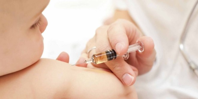 Vaccinul hexavalent destinat copiilor a fost adus în judeţ, dar dozele sunt puţine