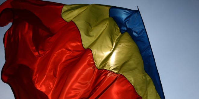 Acţiunea „Români pentru români” – o mie de steaguri tricolore pentru românii din Covasna şi Harghita