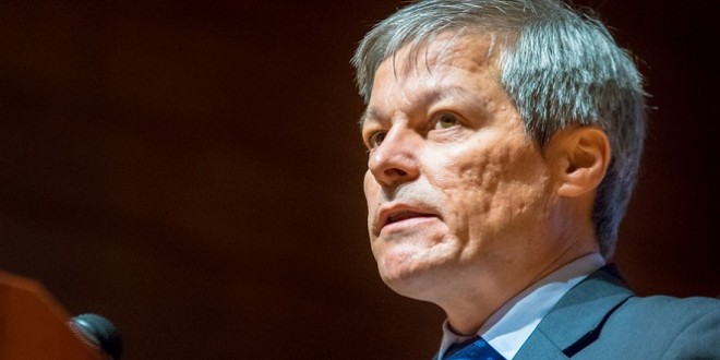 Dacian Cioloş, despre înmulţirea atacurilor urşilor, după suspendarea ordinului care ar fi permis vânătoarea de carnivore mari: „vina este împărţită, problemele (…) nu ţin de un ordin dat într-un an”