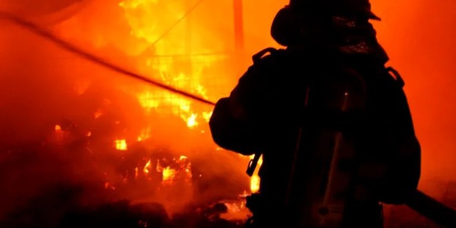 Gălăuțaș: Un incendiu izbucnit la o anexă gospodărească s-a propagat și la casa de locuit