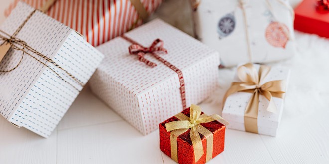 Cum alegi cadourile pentru colegi: 5 sfaturi utile