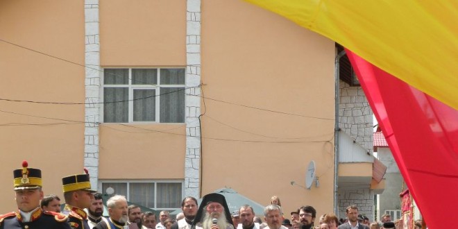 La Tulgheş: Cel mai mare drapel al României din judeţ