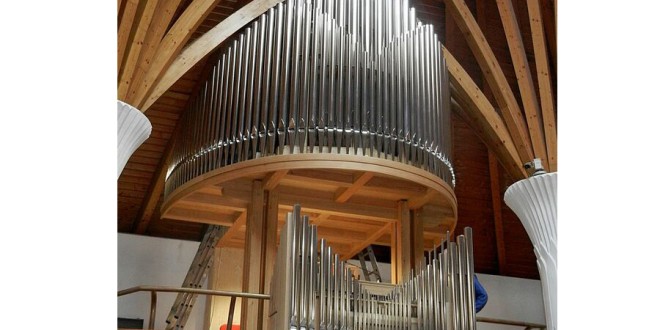 De Paştele catolic, în „Biserica cu îngeri” din Miercurea-Ciuc a răsunat noua orgă cu 1.300 de tuburi