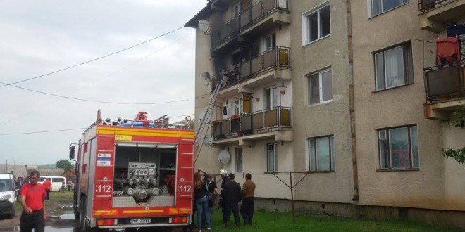 În urma exploziei de la Siculeni, proprietarul apartamentului a murit la spital