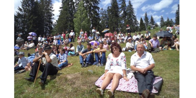 Dumitru Fărcaş i-a încântat pe bilboreni de ziua comunei