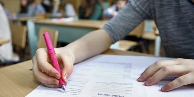 47 de elevi din Harghita susțin examenul de Evaluare Națională în condiții speciale