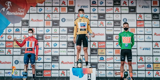 Germanul Justin Wofl de la Bike Aid a îmbrăcat primul tricou galben din Turul României