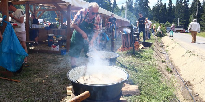 Cea1 Borsec Festival: Demonstraţii şi concursuri de gătit, concursuri sportive, conferinţe, expoziţii şi concerte