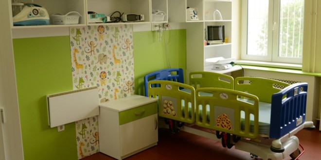 Salvaţi Copiii a modernizat şi dotat secţia de Pediatrie a Spitalului Municipal Gheorgheni