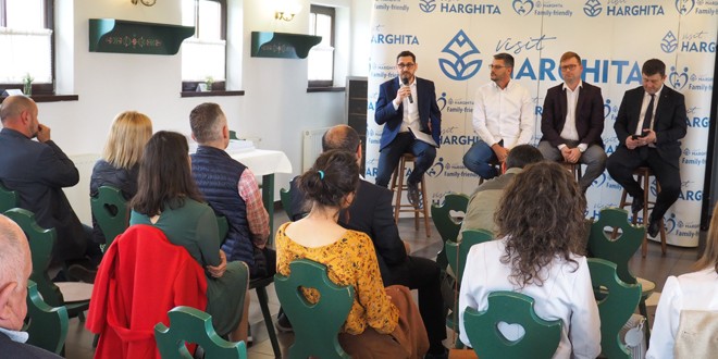 21 de antreprenori în turism din Harghita au primit, recent, certificatele Family-friendly