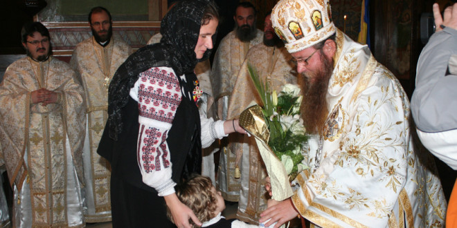 Mamele Eroine Din Eparhia Covasnei Si Harghitei Au Primit Cea Mai Inaltă Distincţie A Episcopiei Crucea Eparhială Pentru Mireni Informația Harghitei Jurnal Independent