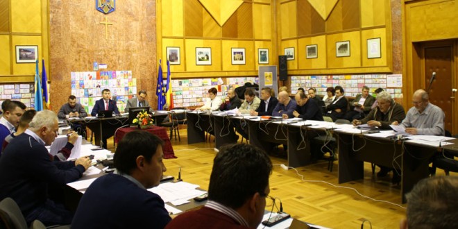 Învăţământul liceal, pălinca şi berea, pe masa de dezbateri a Consiliului Judeţean Harghita