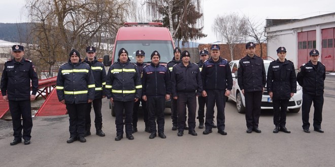 Pompierii militari harghiteni s-au alăturat misiunii de sprijin a cetăţenilor ucraineni care intră în România