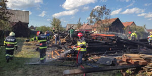 incendiu anexe