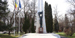 monumentul-ostasului