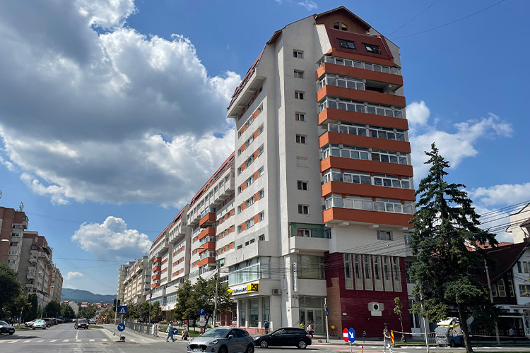 bloc Kossuth 1