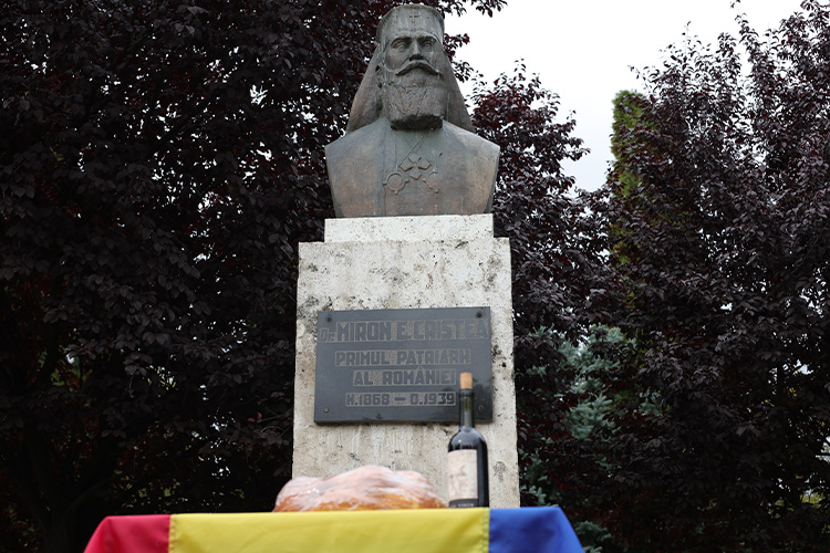 Miron Cristea bust