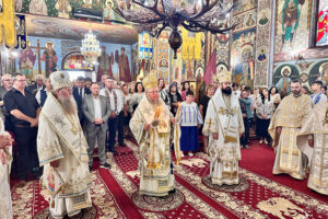 centenar Biserica Toplita